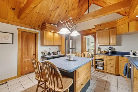 18 Cilleyville Road Andover NH 03216