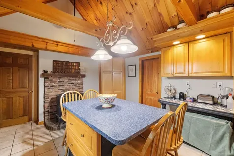 18 Cilleyville Road Andover NH 03216