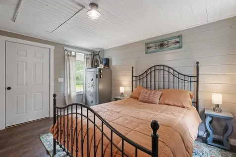 18 Cilleyville Road Andover NH 03216