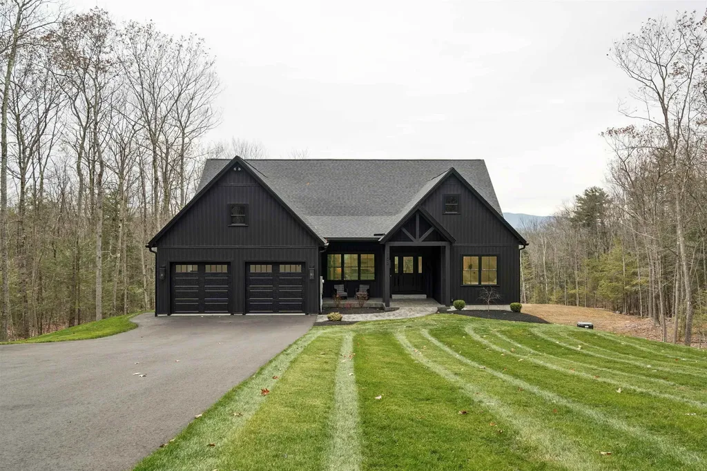 103 Temple Road Sharon NH 03458