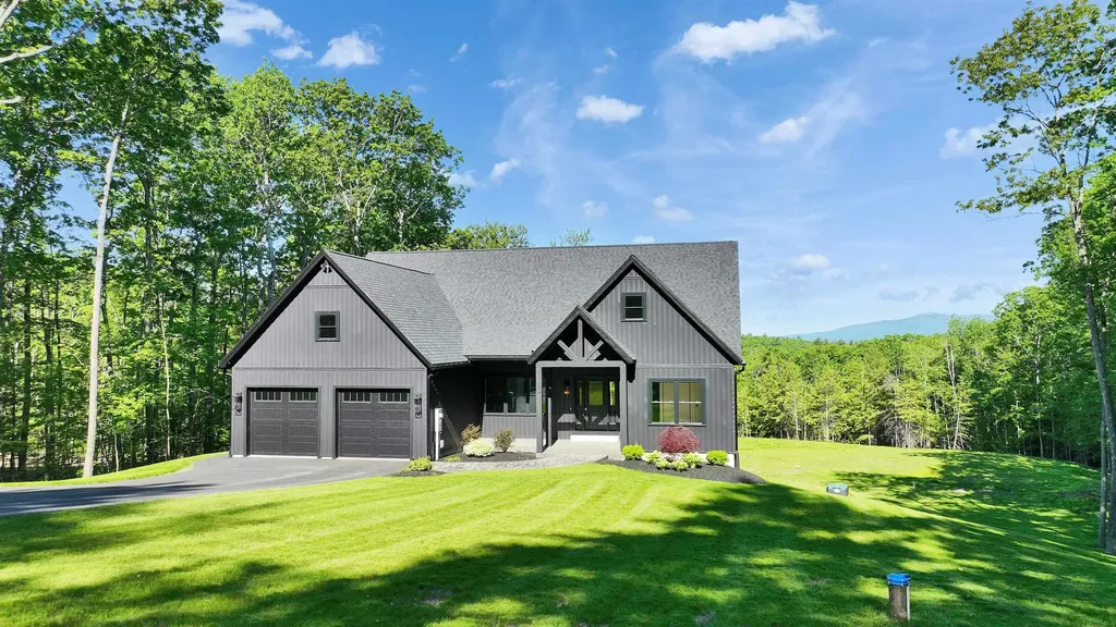 103 Temple Road Sharon NH 03458