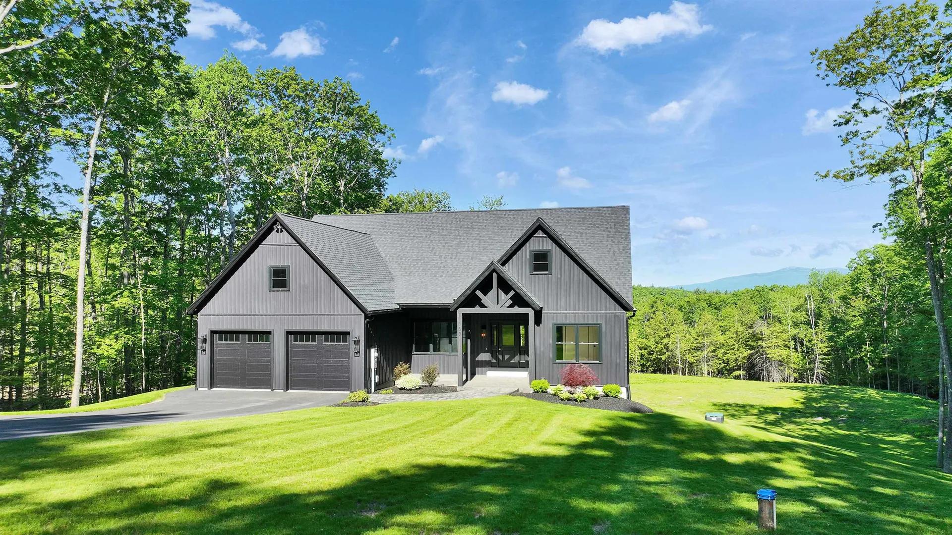 103 Temple Road Sharon NH 03458
