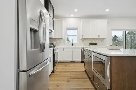 103 Temple Road Sharon NH 03458
