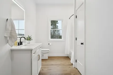 103 Temple Road Sharon NH 03458