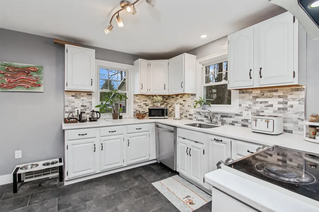 5047 Williston Road Williston VT 05495