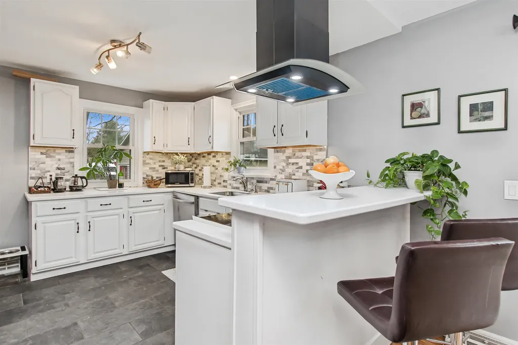 5047 Williston Road Williston VT 05495