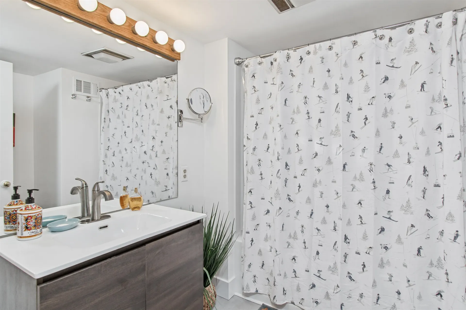 5047 Williston Road Williston VT 05495