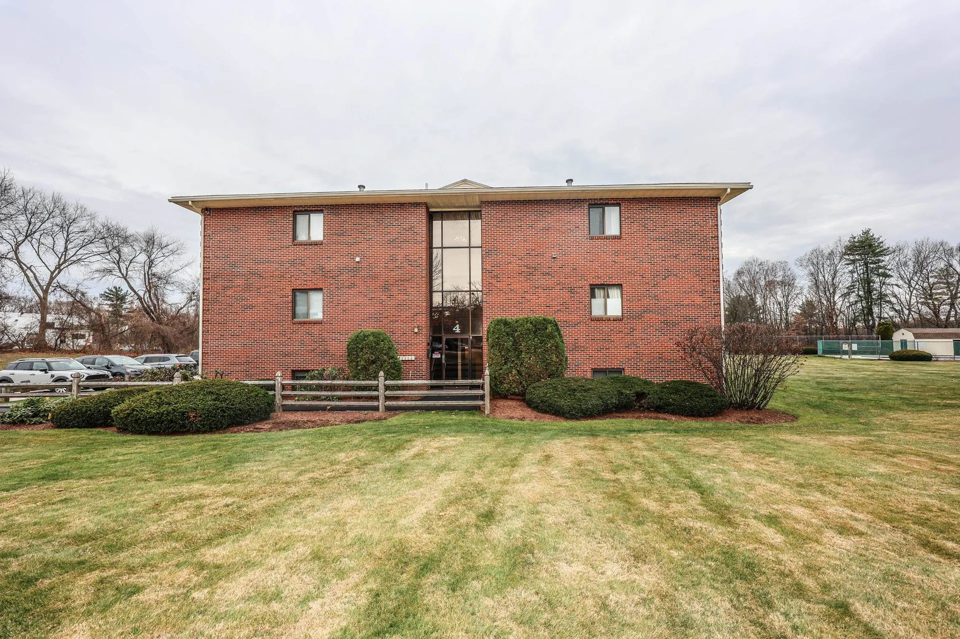 434 Abbott Farm Lane Hudson NH 03051