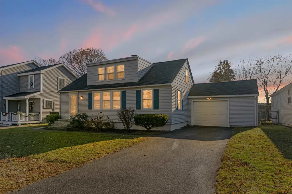 166 Decatur Road Portsmouth NH 03801