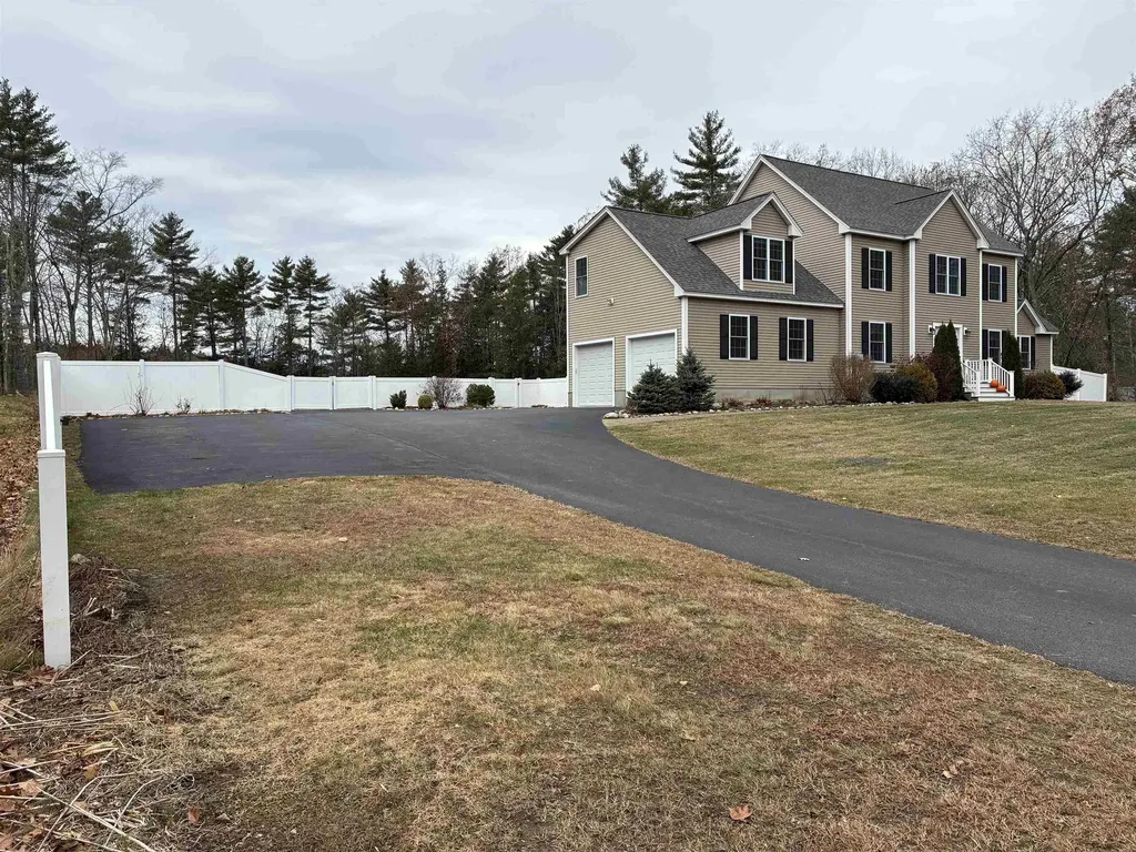 5 Sheldon Road Derry NH 03038