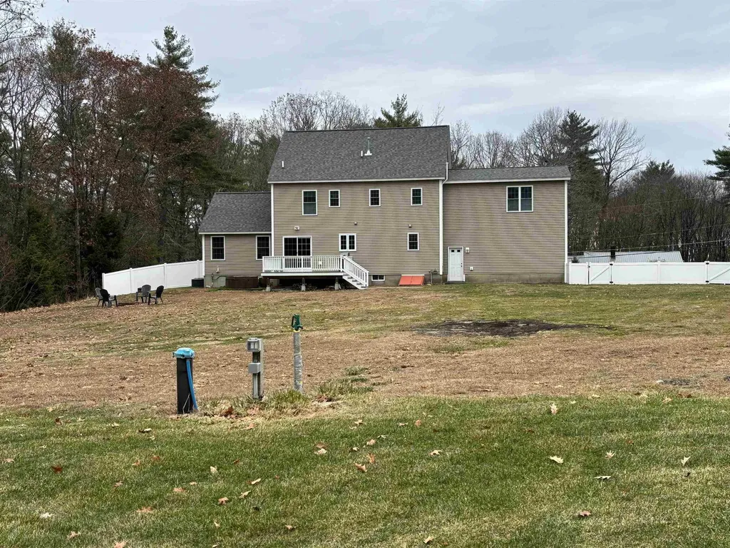 5 Sheldon Road Derry NH 03038