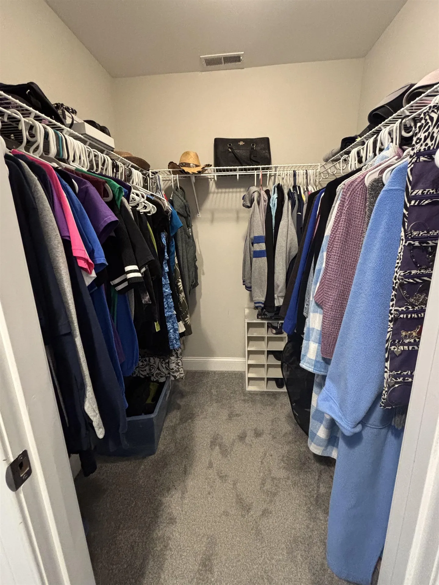 5 Sheldon Road Derry NH 03038