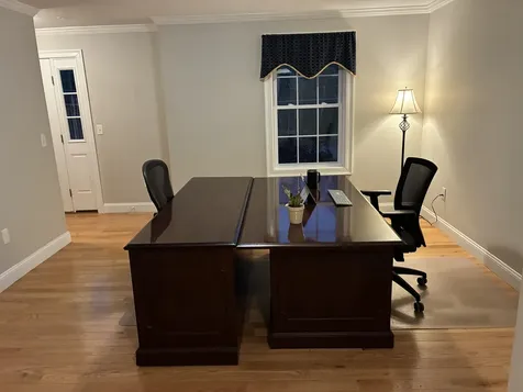 5 Sheldon Road Derry NH 03038