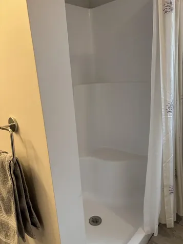 5 Sheldon Road Derry NH 03038