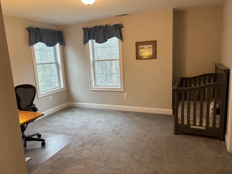 5 Sheldon Road Derry NH 03038