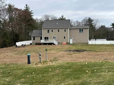 5 Sheldon Road Derry NH 03038