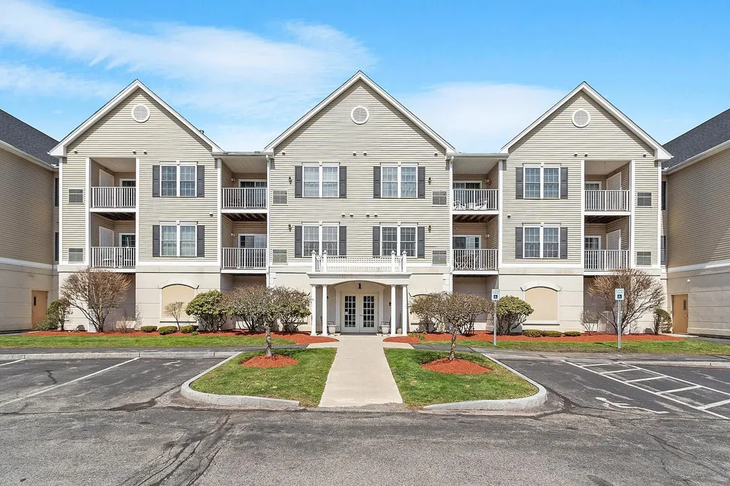 59 Cluff Road Salem NH 03079