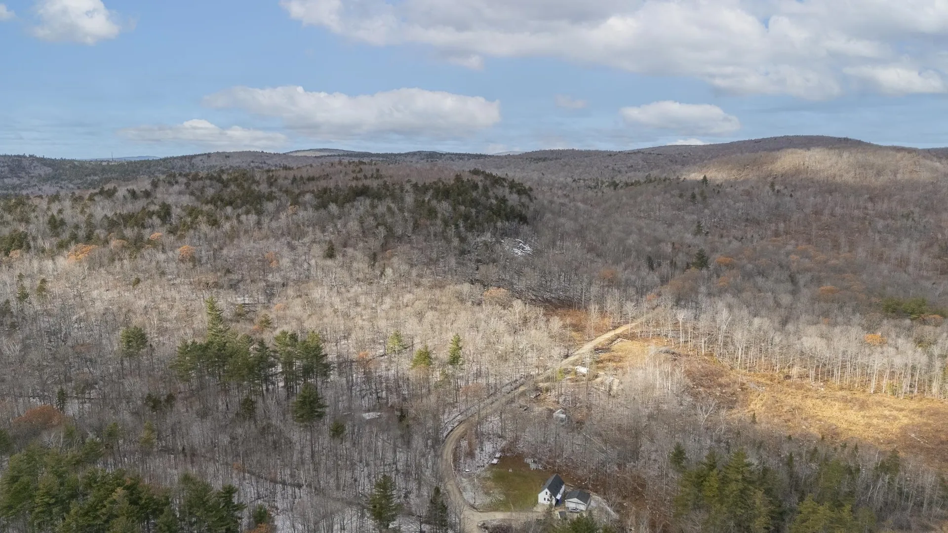 163 Quaker Path Wilmot NH 03287