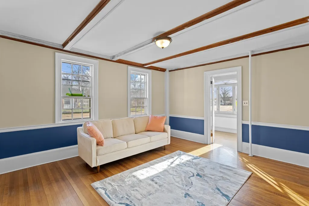 80 Lafayette Road Hampton Falls NH 03844