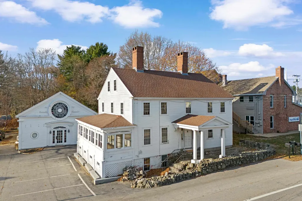 80 Lafayette Road Hampton Falls NH 03844