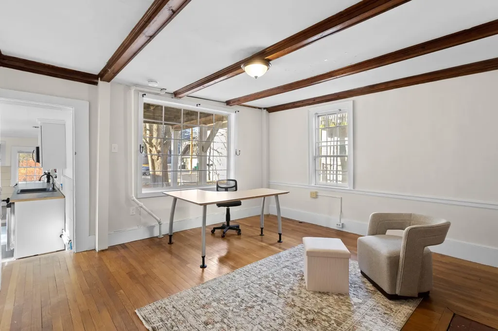 80 Lafayette Road Hampton Falls NH 03844