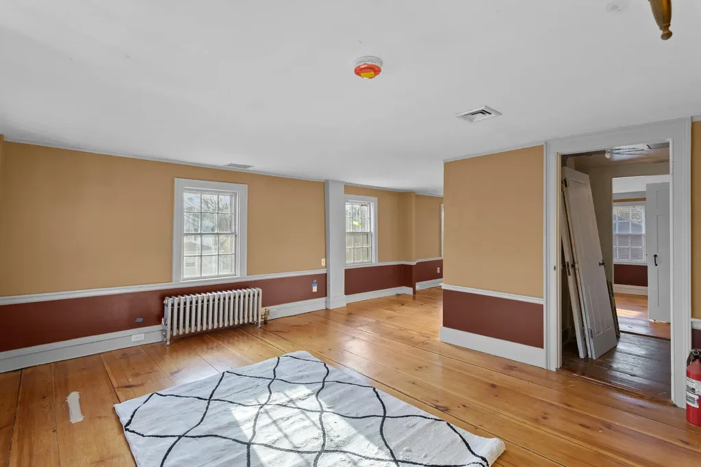 80 Lafayette Road Hampton Falls NH 03844