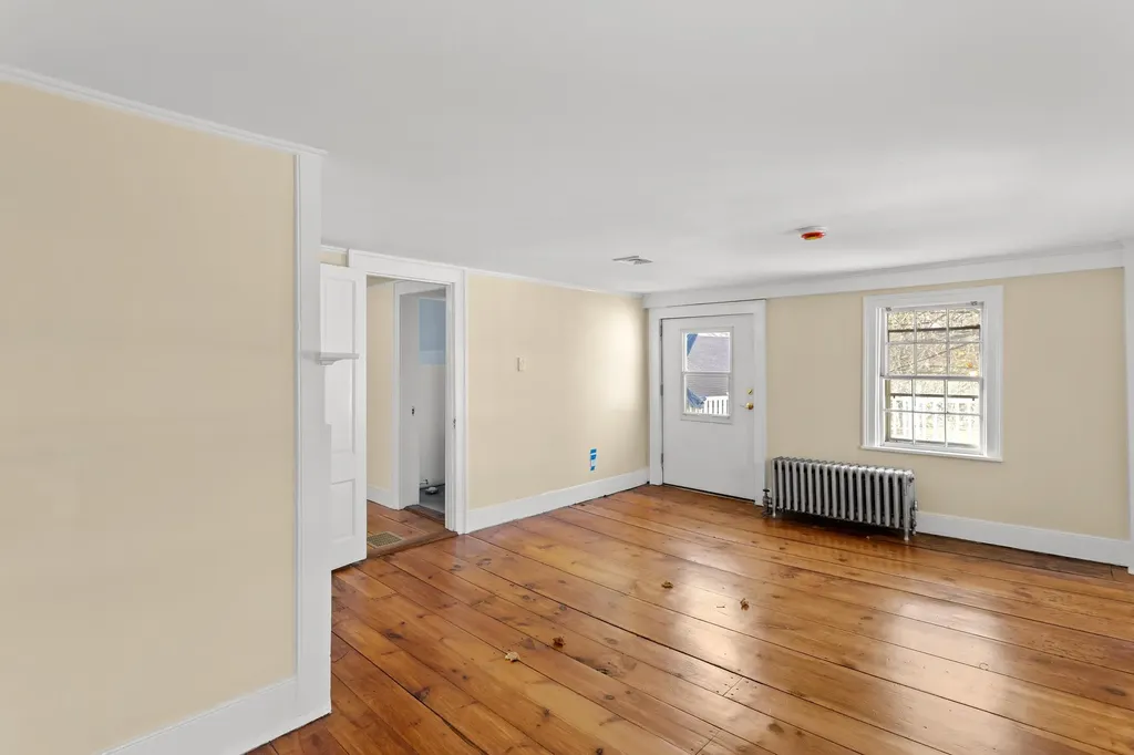 80 Lafayette Road Hampton Falls NH 03844