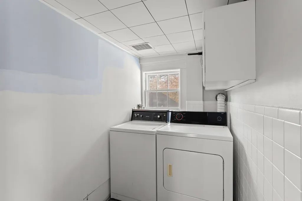 80 Lafayette Road Hampton Falls NH 03844