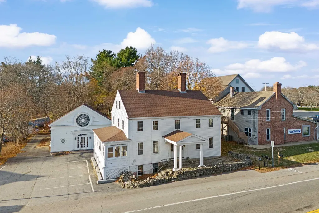 80 Lafayette Road Hampton Falls NH 03844