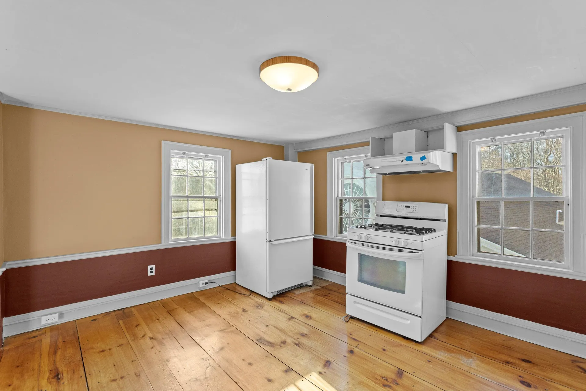 80 Lafayette Road Hampton Falls NH 03844