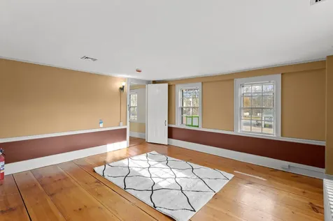 80 Lafayette Road Hampton Falls NH 03844