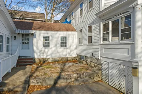 80 Lafayette Road Hampton Falls NH 03844