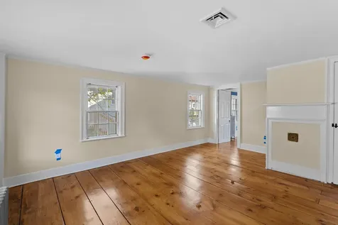 80 Lafayette Road Hampton Falls NH 03844