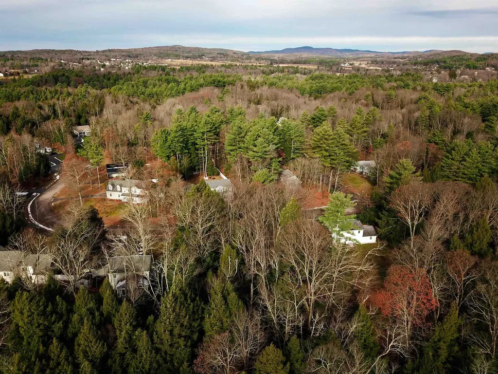 43 Tanglewood Drive Essex VT 05452
