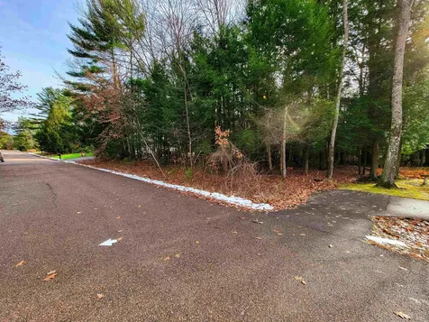 43 Tanglewood Drive Essex VT 05452