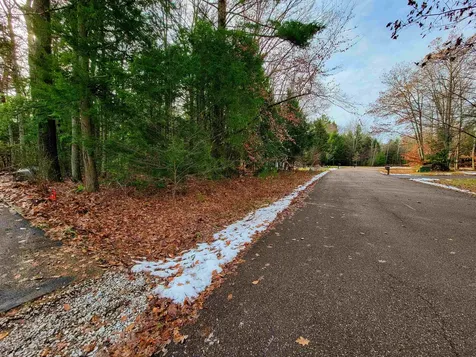 43 Tanglewood Drive Essex VT 05452