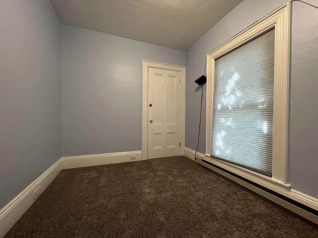 9 Salem Street Exeter NH 03833