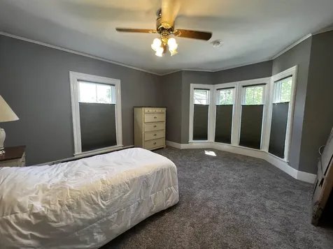 9 Salem Street Exeter NH 03833