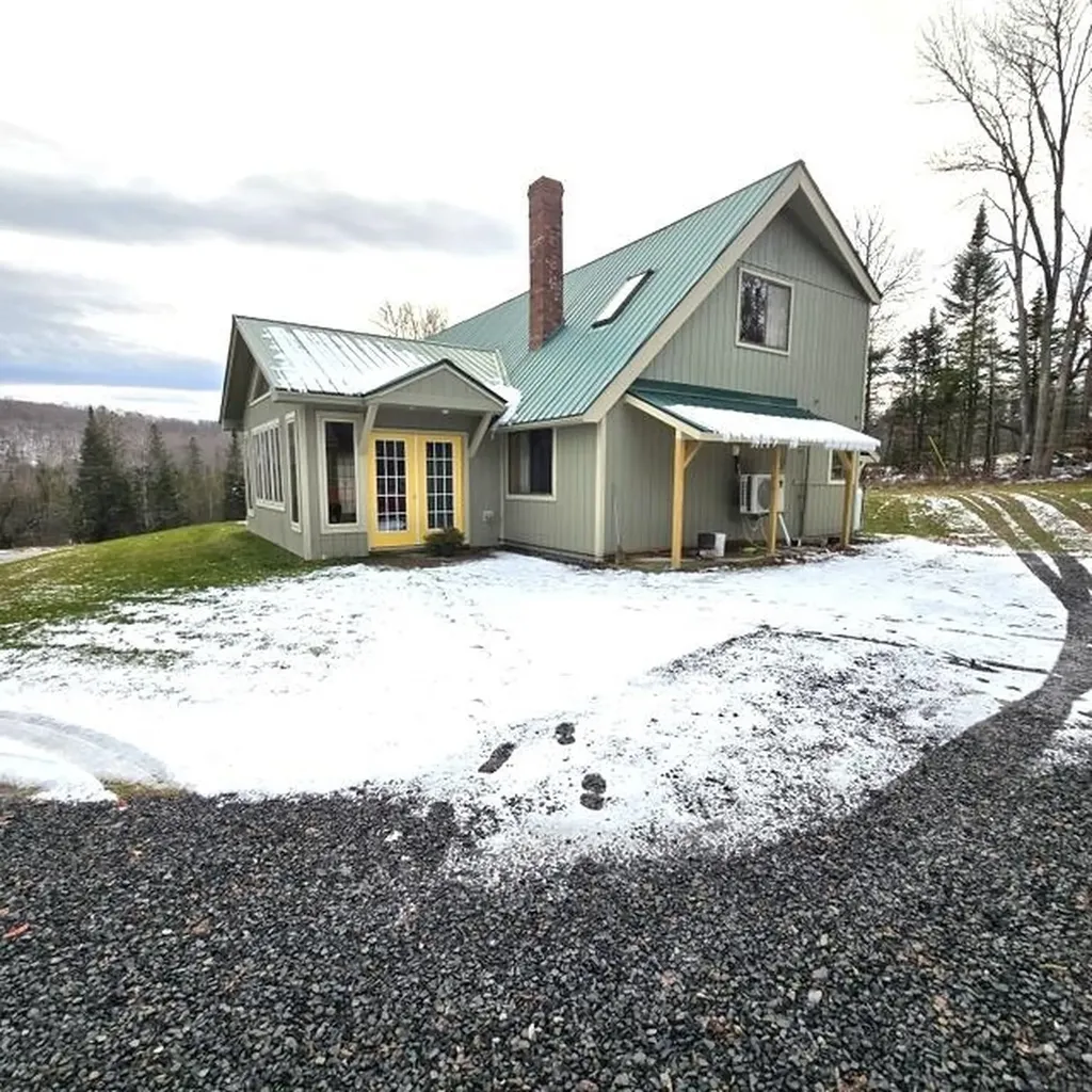 196 Hudson Drive Wheelock VT 05851