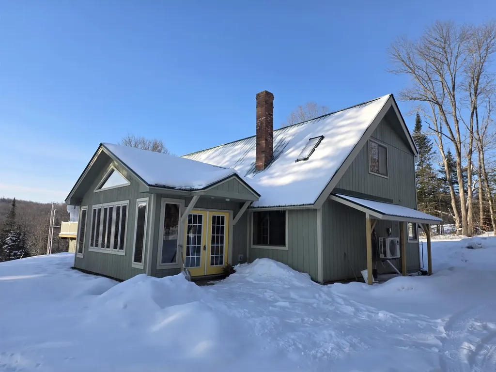 196 Hudson Drive Wheelock VT 05851