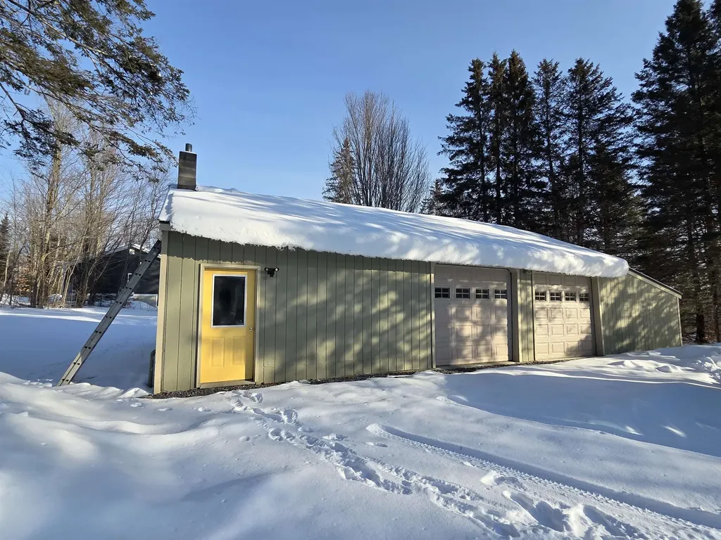 196 Hudson Drive Wheelock VT 05851