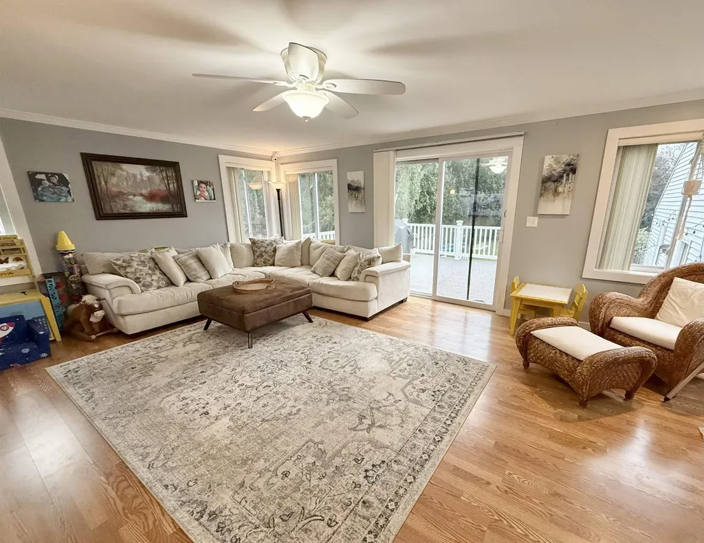 78 Dearborn Avenue Hampton NH 03842