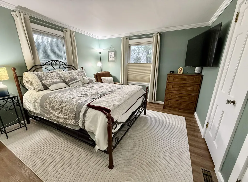 78 Dearborn Avenue Hampton NH 03842