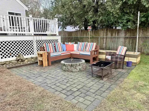 78 Dearborn Avenue Hampton NH 03842