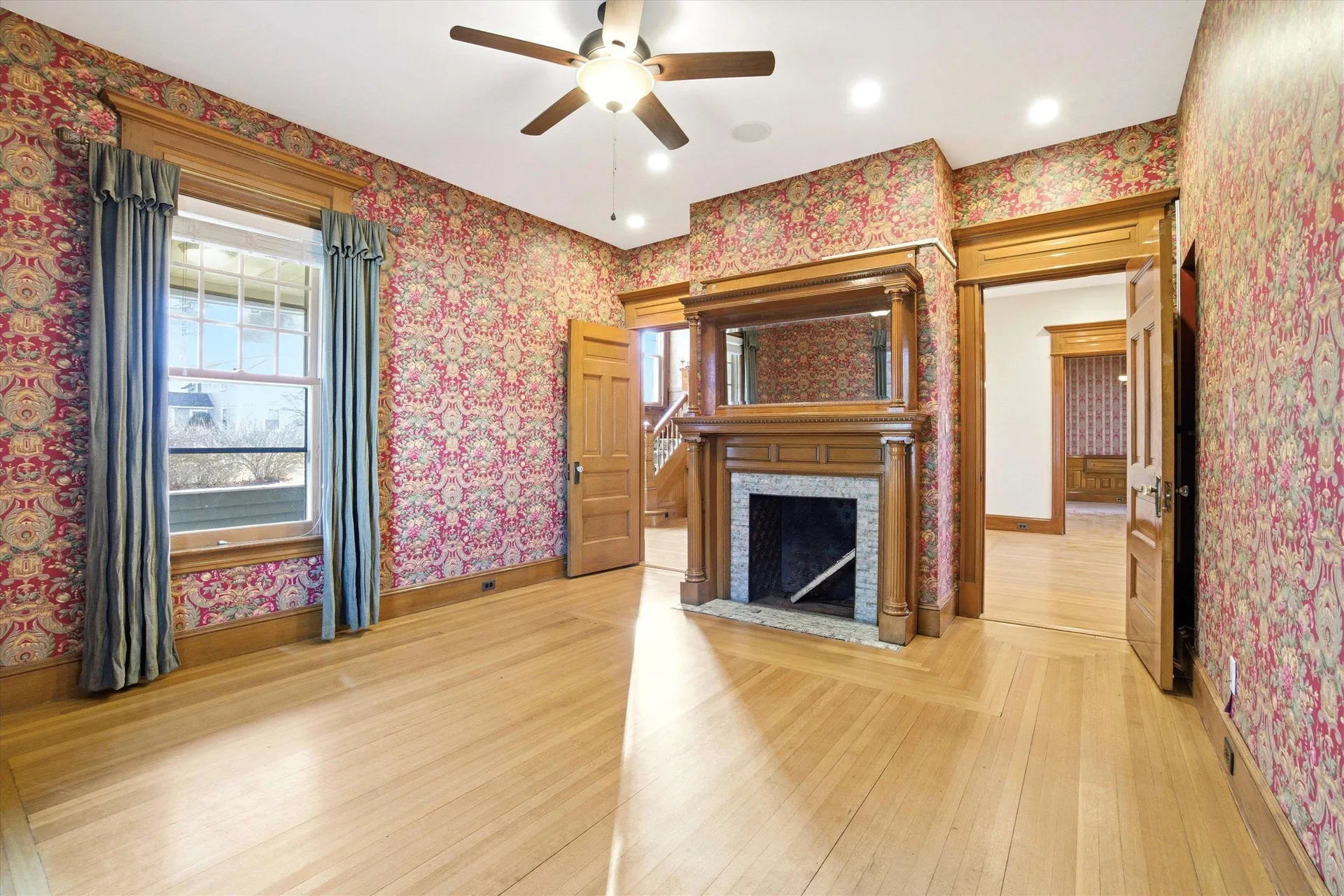 631 Lake Avenue Manchester NH 03103