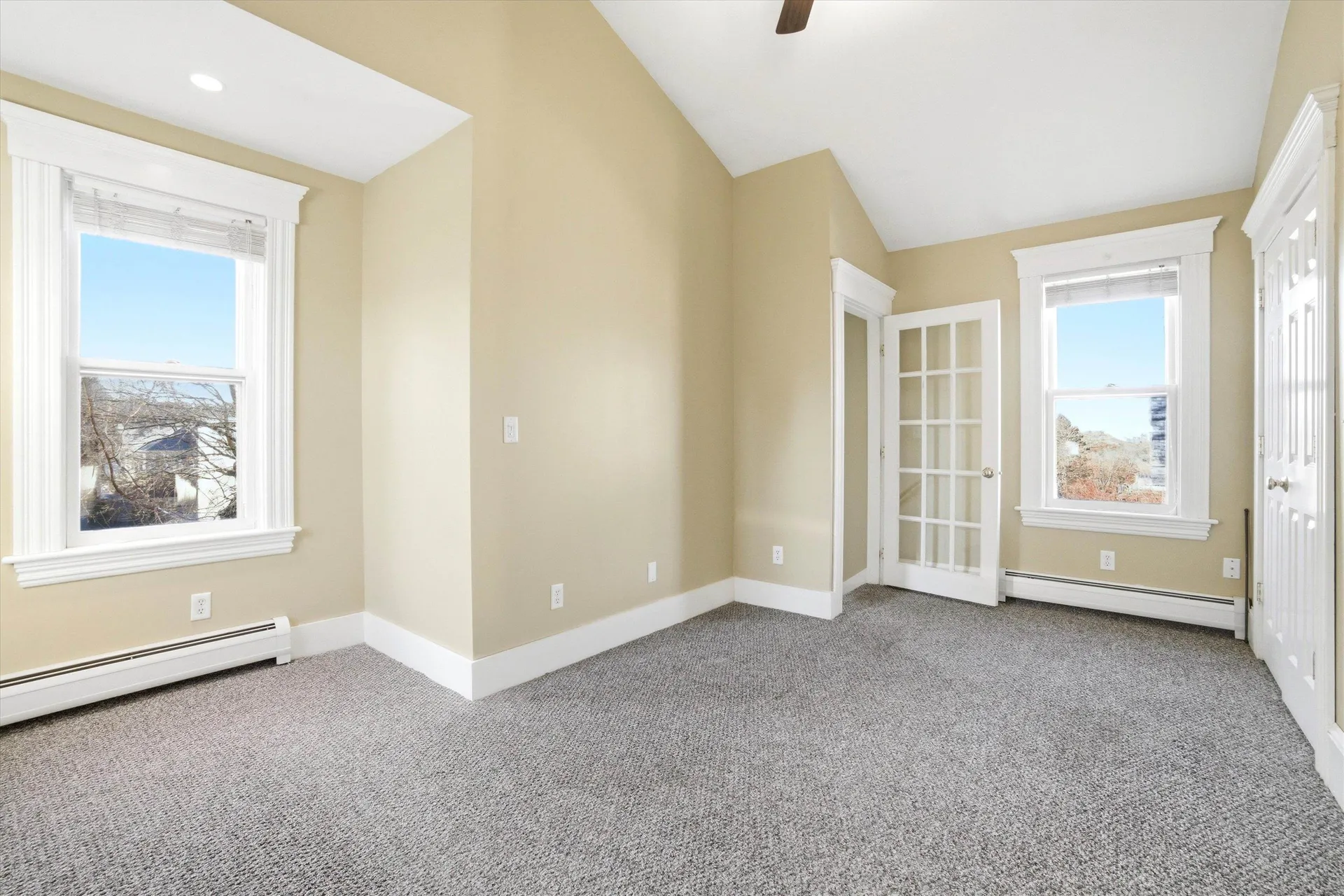 631 Lake Avenue Manchester NH 03103