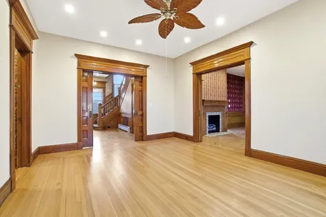 631 Lake Avenue Manchester NH 03103