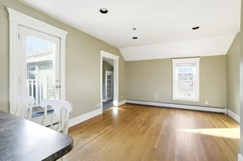 631 Lake Avenue Manchester NH 03103