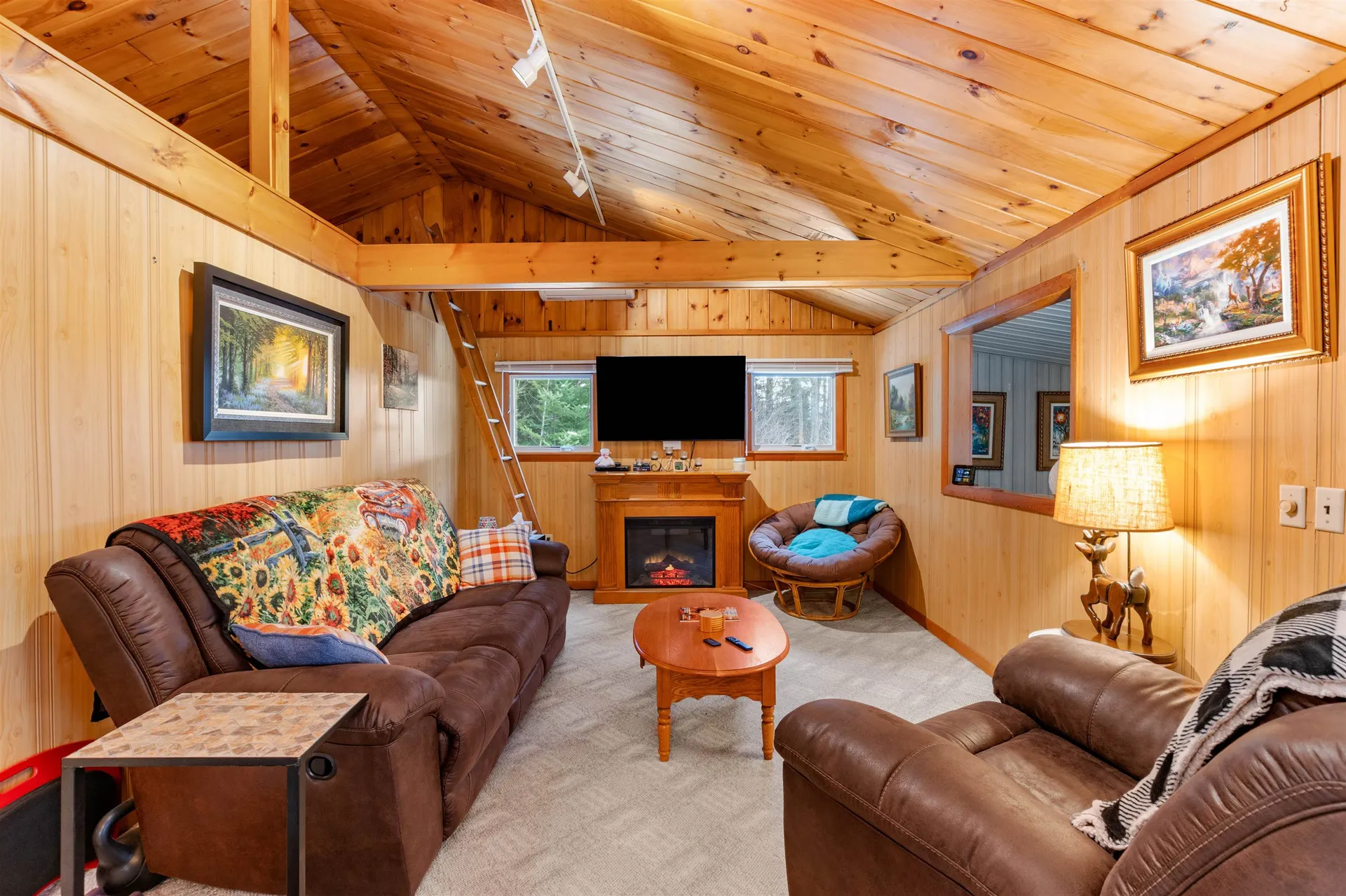 475 Bungy Road Columbia NH 03576