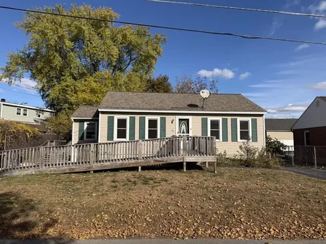 58 Linwood Street Nashua NH 03060